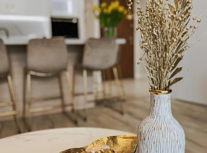 Jungle Valley, Nadmotlawie, Old Town *